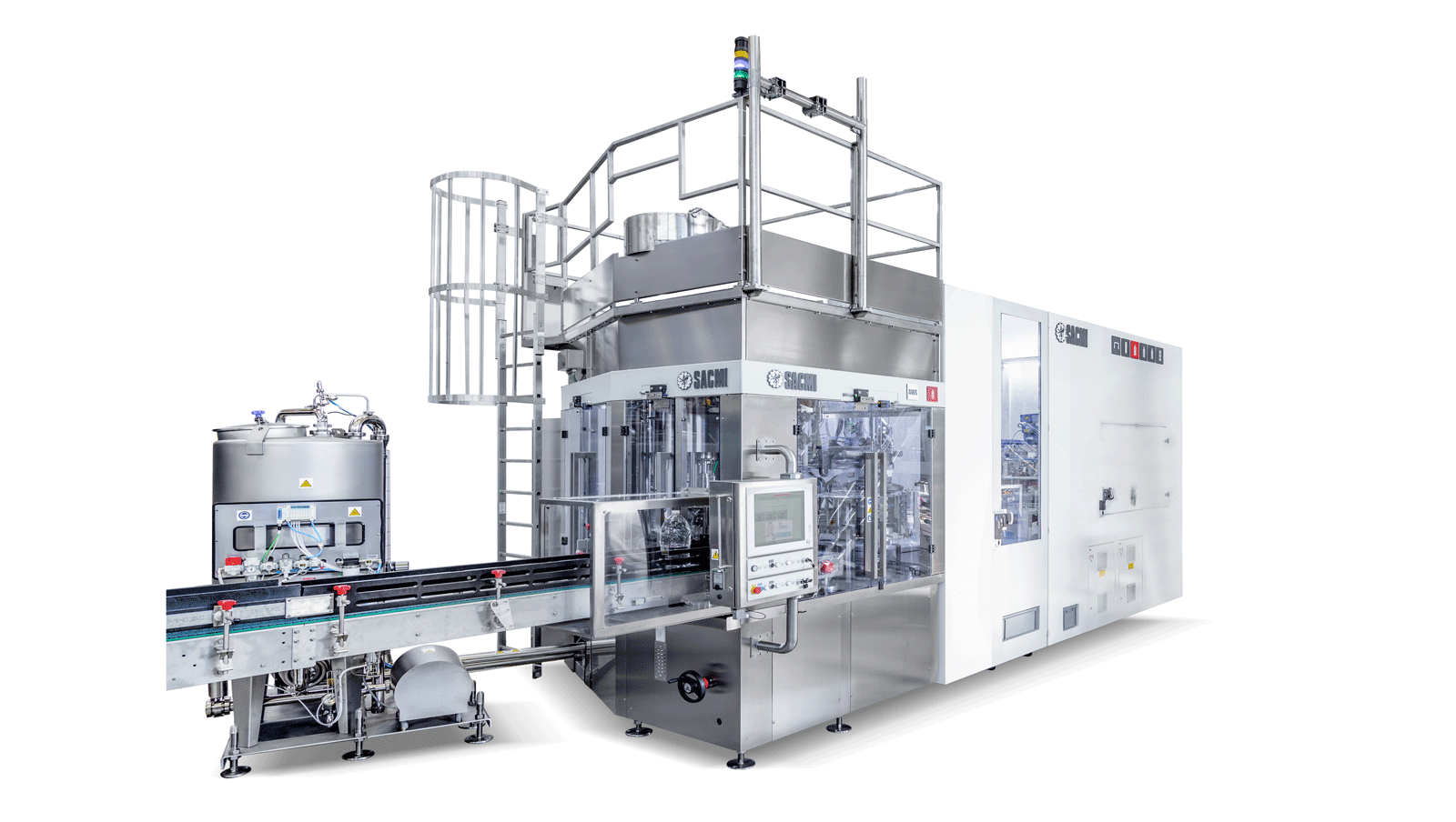 Avec la gamme XL, SACMI complète son offre pour le soufflage et le remplissage de bouteilles en PET