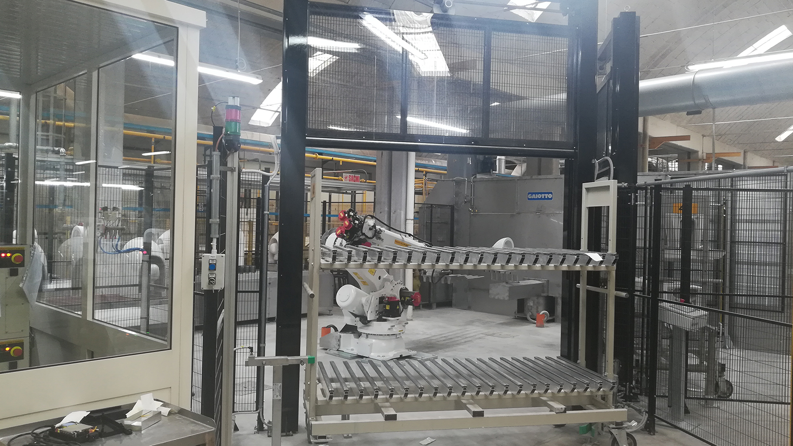 Flaminia robotized handling